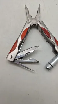 Multitool med taske