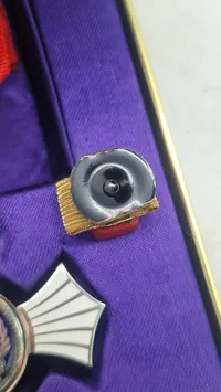 Japanese Red Cross Society Golden Order of Merit Medal af Sterling sølv  Original med æske