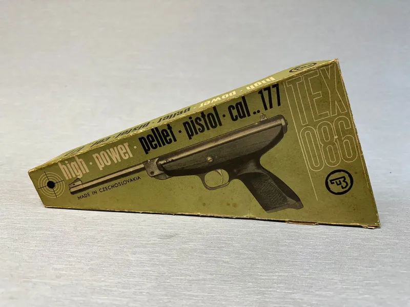 Original Kraftig Tjekkisk luftpistol 4.5 mm TEX 086, justerbart aftræk, velholdt