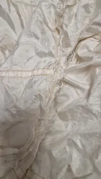 Stykke af ww2 faldskærm. Originalt