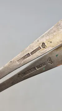 Skeer af provinssølv, lavet i Præstø. 1800 tallet