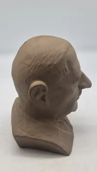 Sparrehoved. Charles De Gaulle