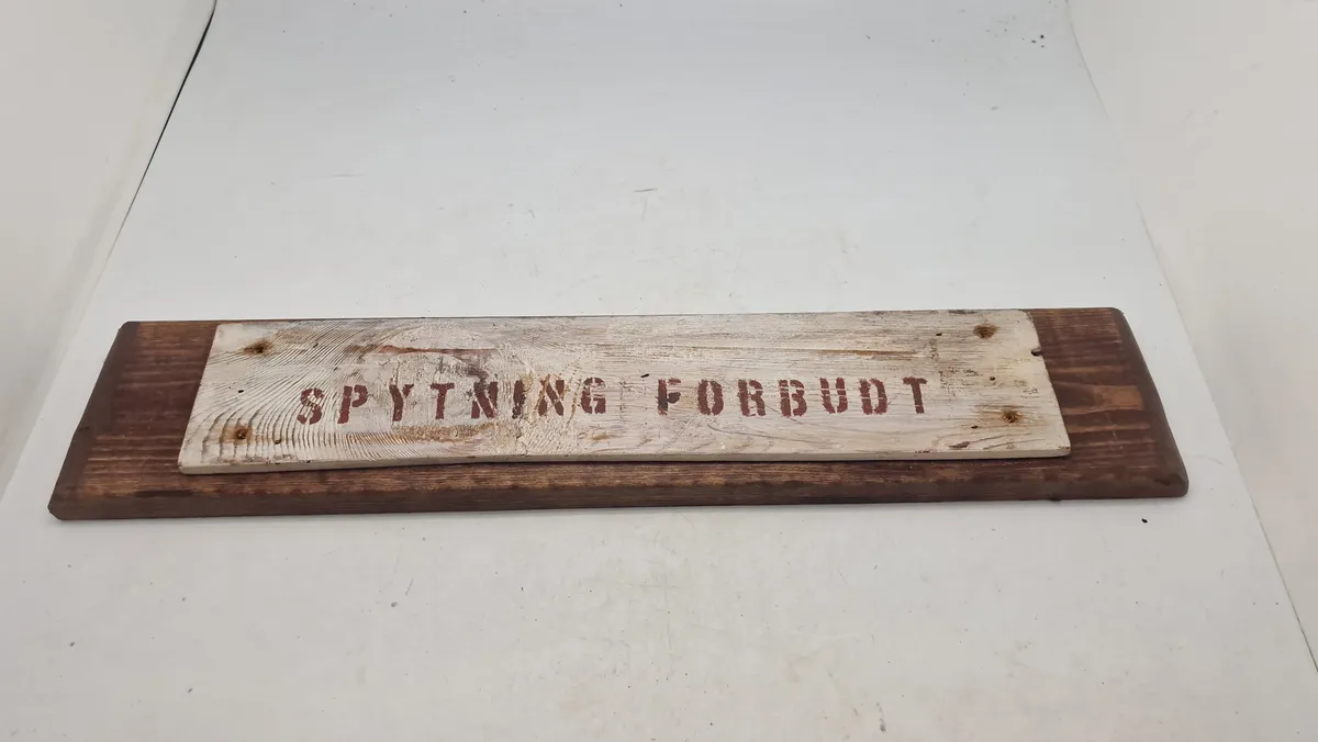 Spytning forbudt skilt