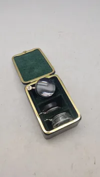 Optisk udstyr