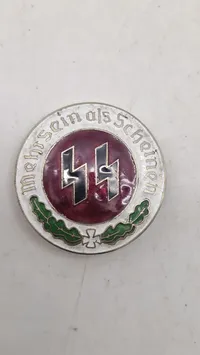 Waffen SS badge. Efterkrigs