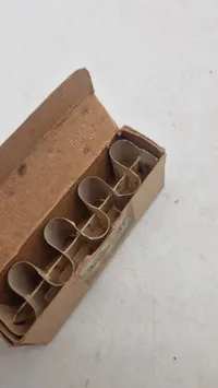 Tyske 9 mm patronæsker. Originale