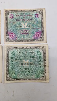 Samling militære pengesedler, originale