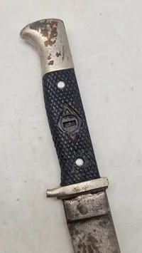 HitlerJugend kniv, postwar