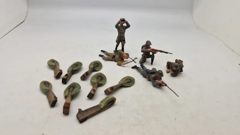 Samling tyske linoliumsfigurer, originale