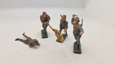 Samling tyske linoliumsfigurer, originale