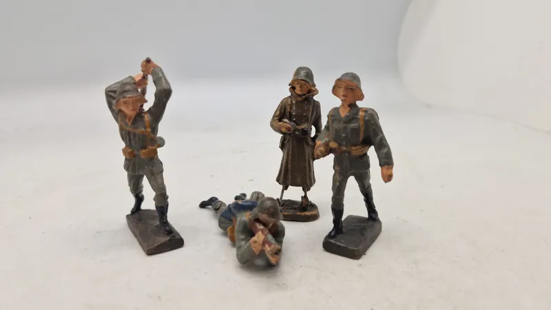 Samling tyske linoliumsfigurer, originale