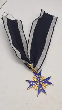 Pour le Mérite, Exhibition Example by Steinhauer & Lück