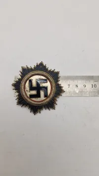 Deutsches kreuz im Gold by Souval. Fremstillet lige efter krigen, oftes som souvenir til allierede tropper