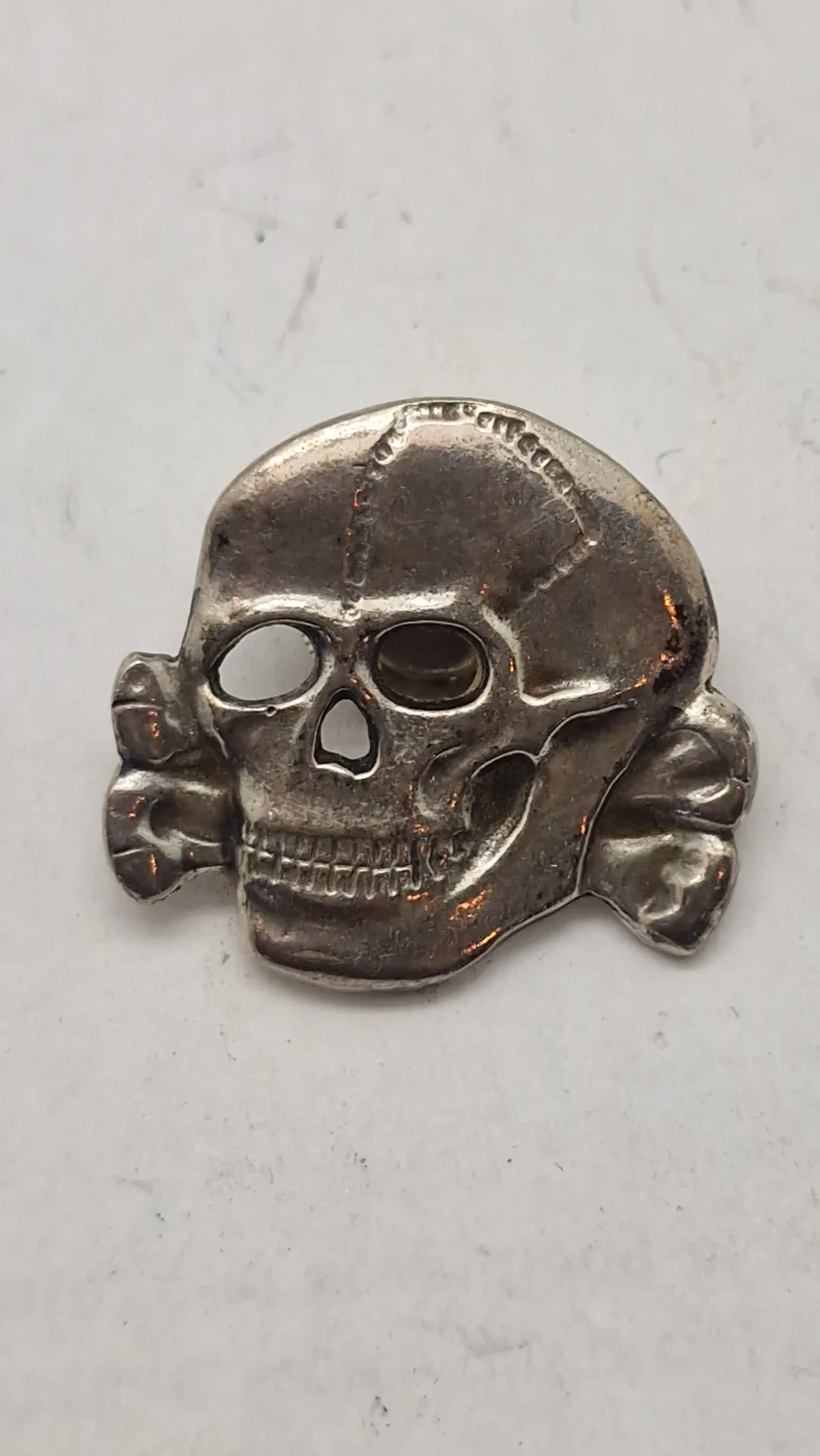 Totenkopf skull, efterkrigs