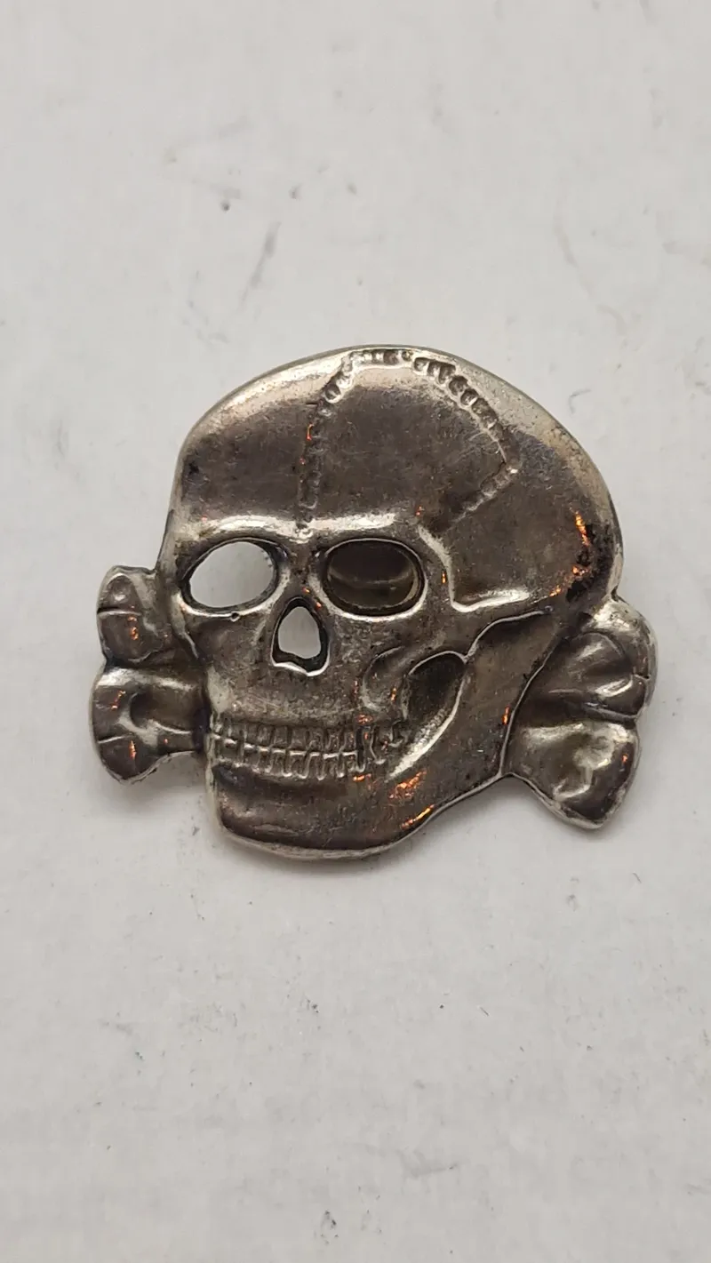 Totenkopf skull, efterkrigs