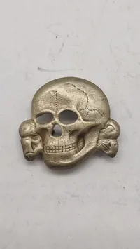 Totenkopf skull, efterkrigs