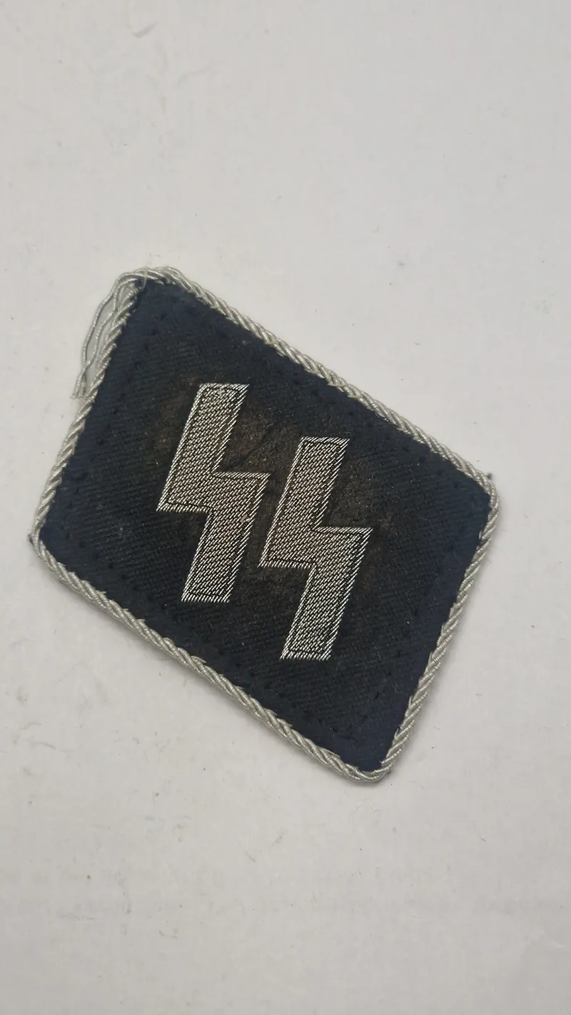 Waffen SS tab, veludført efterkrigs