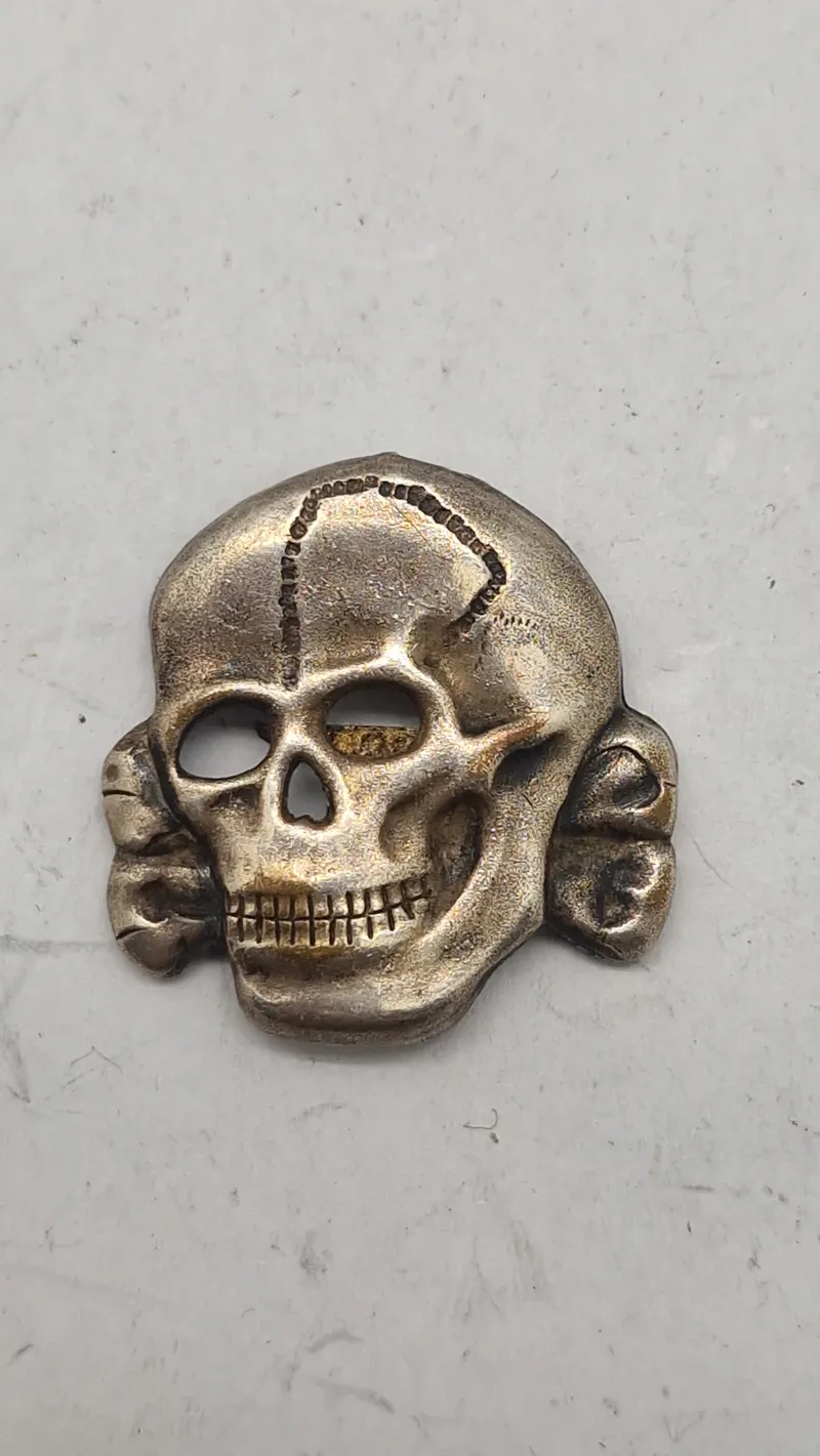 Totenkopf skull, efterkrigs