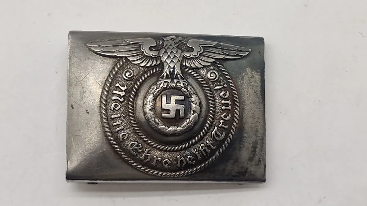 Waffen-SS bæltespænde, efterkrigs