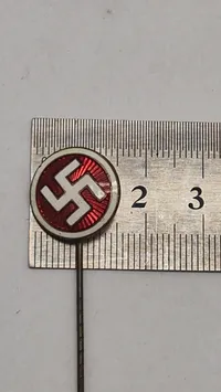 Dansk WW2 D.N.S.A.P, partimærke, originalt