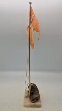 Bordflag med løve