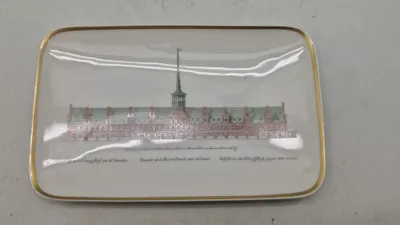 Royal Copenhagen fad med motiv af Børsen