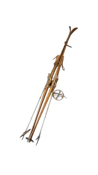 Militær Ski anvendt af den danske brigade i Sverige WW2 . Skal afhentes i Vordingborg