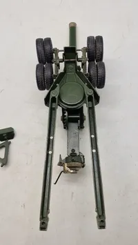 Legetøjskanon forstillende 155 mm “Long Tom”