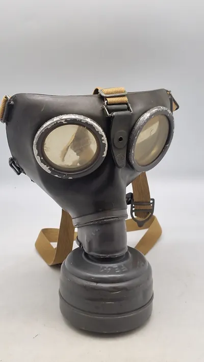 Tysk Krigsmarine gasmaske WW2, original