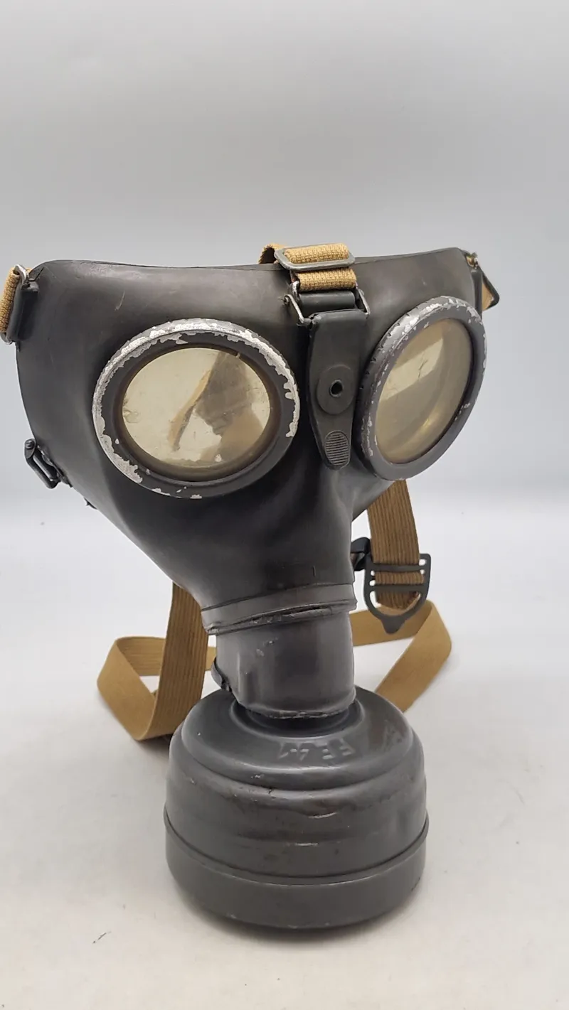 Tysk Krigsmarine gasmaske WW2, original