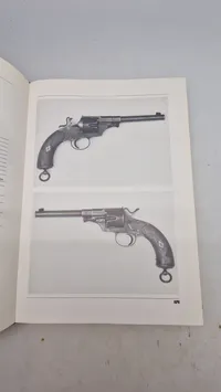 Gescichte und technik der europäischen militärrevolver - bind 1 & 2