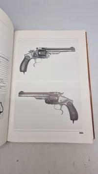 Gescichte und technik der europäischen militärrevolver - bind 1 & 2