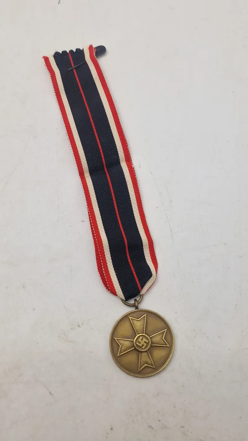 Kriegsverdienstmedaille. Original