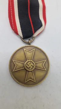 Kriegsverdienstmedaille. Original