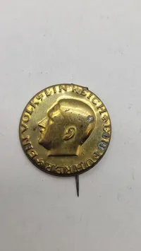 "Ein Volk, Ein Reich, Ein Führer" badge. Original