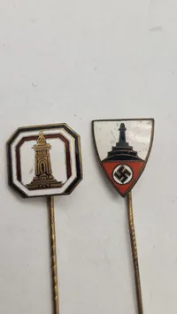 Küffhauser pins WW2. Originale