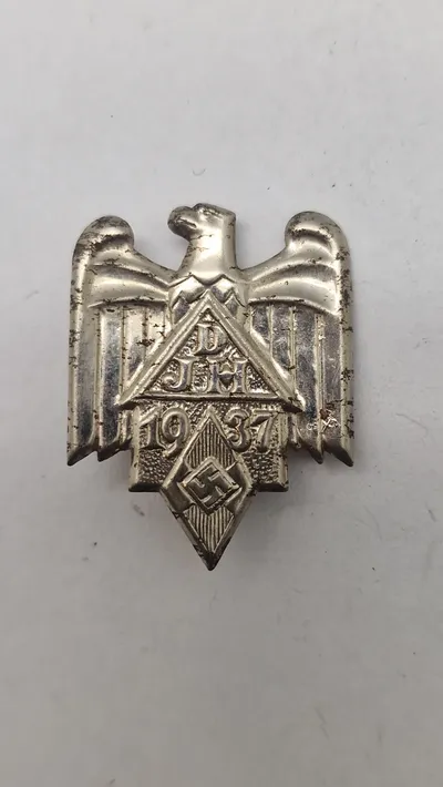 Deutsches Jugendherbergswerk pin. Original