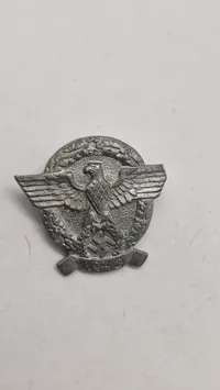 "Tag der Polizei" 1942 tinnie. Original