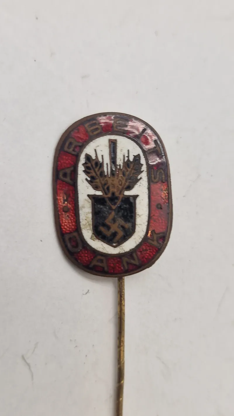 Reich Arbeits Dienst pin. Original
