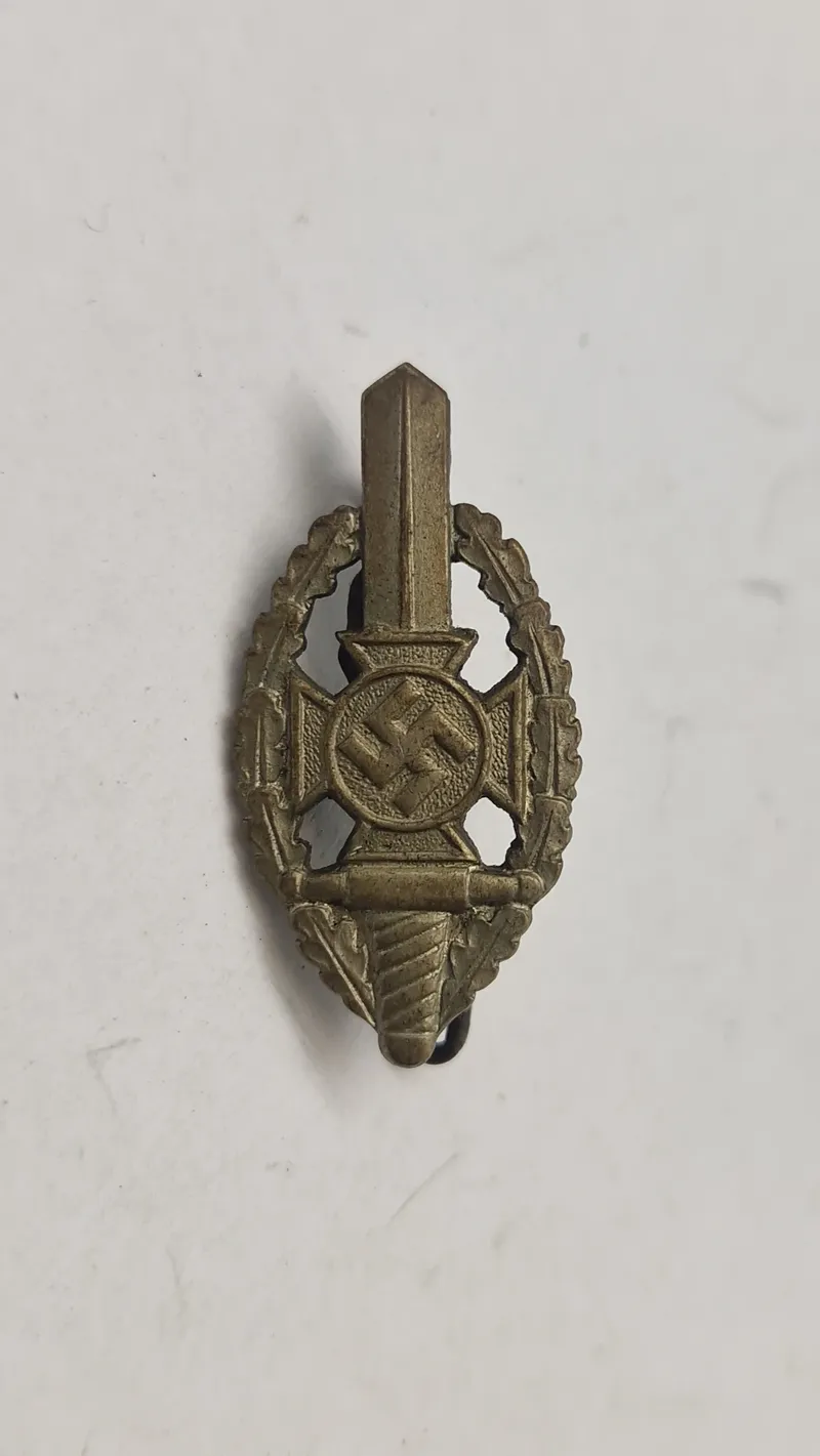 Medlemsmærke for Nationalsozialistische Kriegsopferversorgung (NSKOV). Original