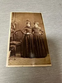 Originalt foto af piger fra Fanø ca. 1890