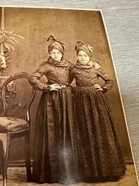 Originalt foto af piger fra Fanø ca. 1890