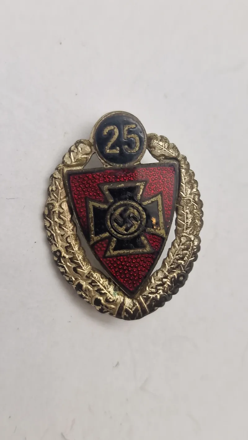 Nationalsozialistischer Reichskriegerbund tinnie. Original