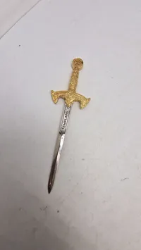 Korsridder brevåbner