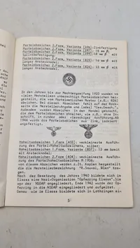 Hæfter om ordner og medaljer fra ww2