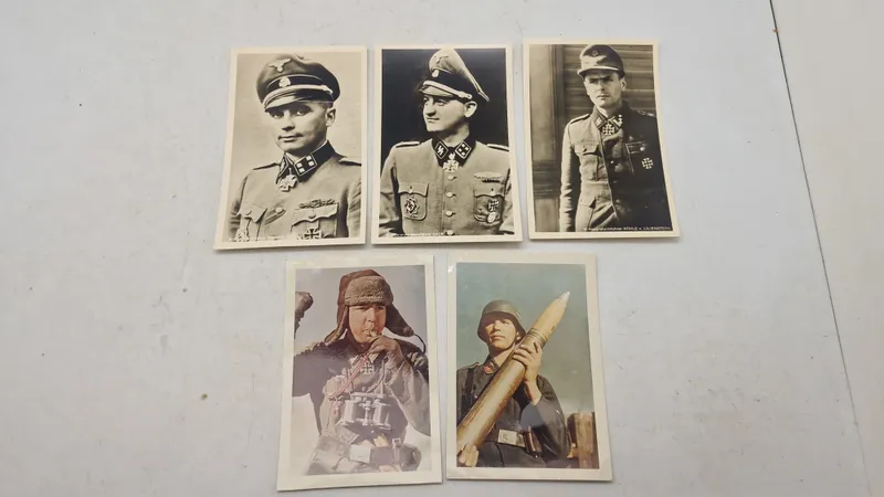 Samling postkort med ritterkreuzträgere. Originale?