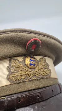 Dansk M/23 kasket, dateret 1939 og navngiven med prøjsisk skygge. Original