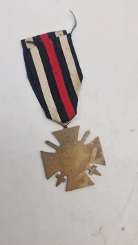 Ehrenkreuz für Frontkämpfer 1914-1918, Christian Lauer   Nürnberg.
Originalt
