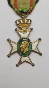 Svensk ridderkors af Vasaordenen, der blev indstiftet af kong Gustav 3. i 1772 for fortjenester inden for erhvervslivet, kunst og undervisning. Original
