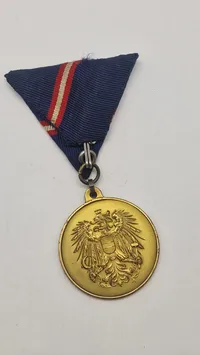 Østrisk militærtjenestemedalje i bronze, også kendt som Wehrdienstmedaille. Original